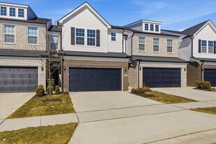 5604 Corgi Dr in Ann Arbor, MI - Building Photo