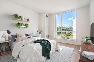 255 Brunswick St in Jersey City, NJ - Building Photo - Building Photo