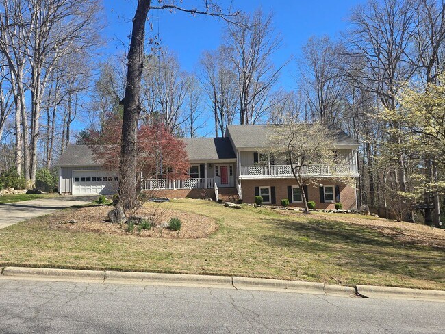 6316 Gainsborough Dr in Raleigh, NC - Building Photo - Building Photo