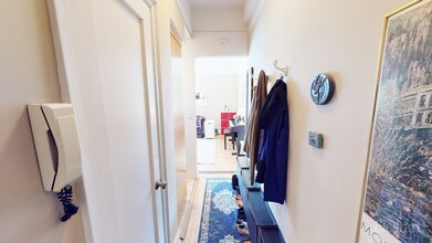 235 W 102nd St in New York, NY - Building Photo - Building Photo