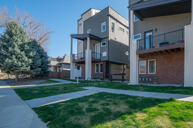 1210 Osceola St in Denver, CO - Building Photo - Building Photo
