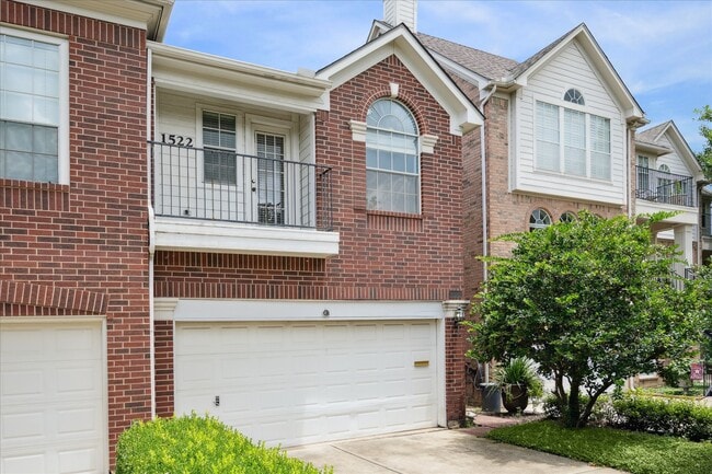 1522 Castle Ct in Houston, TX - Building Photo - Building Photo