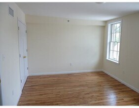 122 Main St in Nyack, NY - Building Photo - Building Photo