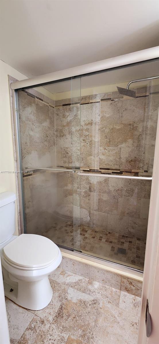 15466 SW 85th Ln in Miami, FL - Building Photo - Building Photo