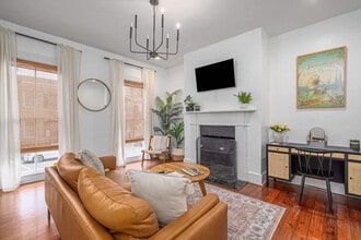 505 E Mc Donough St in Savannah, GA - Building Photo - Building Photo