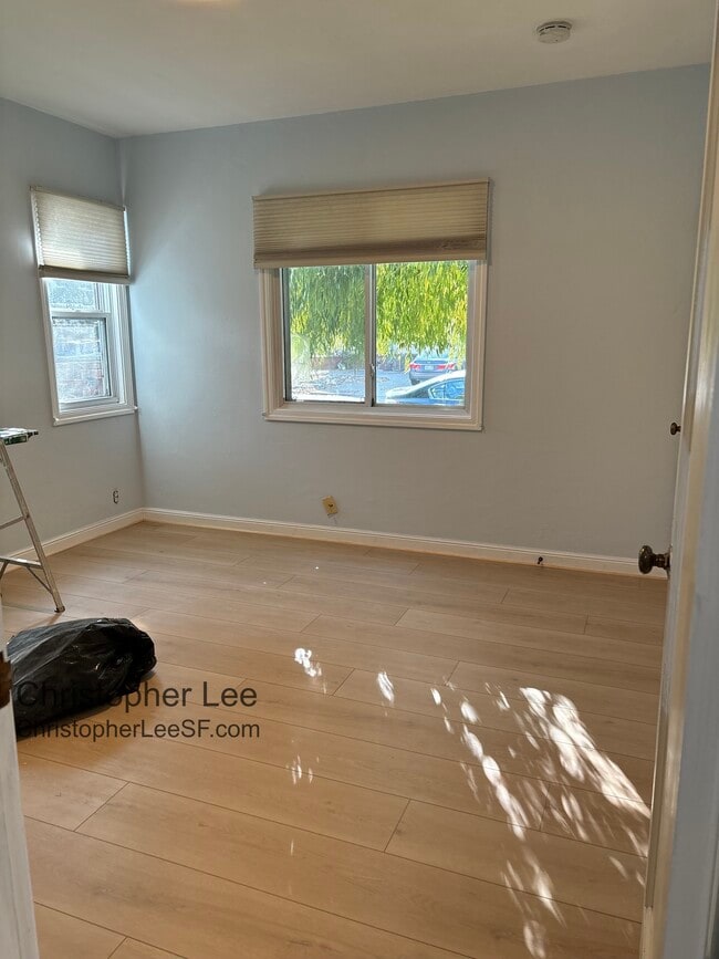 1433 Jasmine St in San Mateo, CA - Building Photo - Building Photo