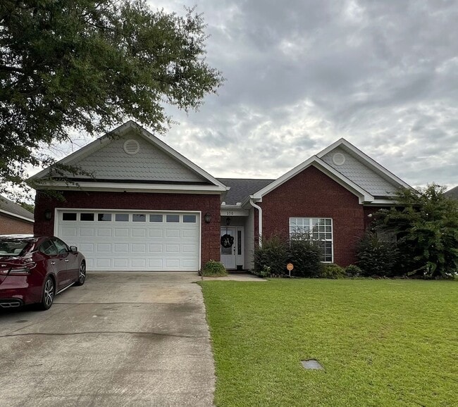 property at 106 Belvedere Ln