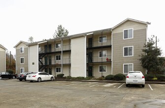 Underwood Square Apartments in Durham, NC - Building Photo - Building Photo