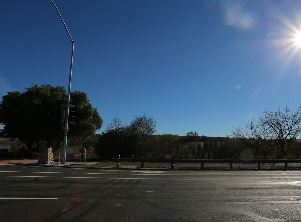 Pleasanton Gateway in Pleasanton, CA - Building Photo