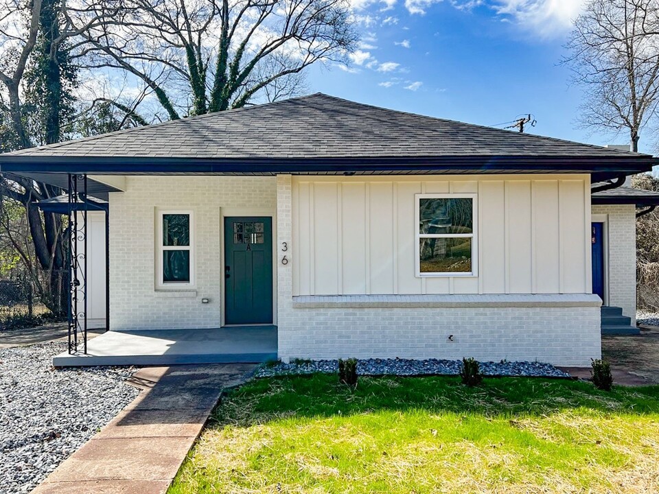 36 Saxon Heights in Spartanburg, SC - Building Photo