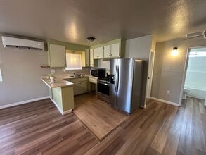 1805 Diamond St in Anderson, CA - Building Photo - Building Photo