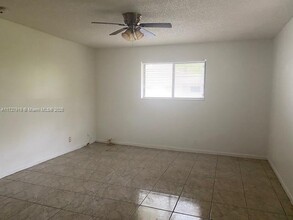 2058 NW 43 Terrace in Lauderhill, FL - Building Photo - Building Photo