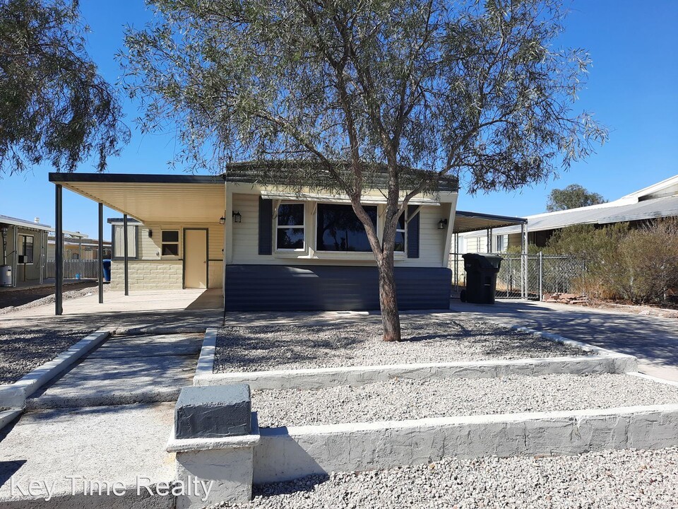 1435 Trane Rd in Bullhead City, AZ - Building Photo