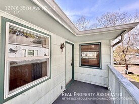 12746 35th Ave NE in Seattle, WA - Building Photo