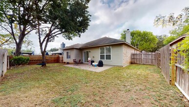 213 Tapwood Ln in Cibolo, TX - Building Photo - Building Photo