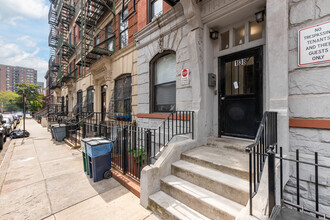 138 W 133rd St in New York, NY - Building Photo - Building Photo