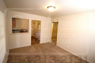 625 Brook Dr in Killeen, TX - Foto de edificio - Building Photo