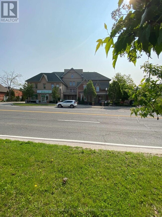 property at 9901-9901 Keele St