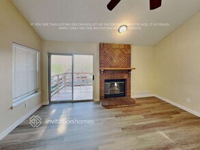 7736 Halleys Dr in Littleton, CO - Foto de edificio - Building Photo
