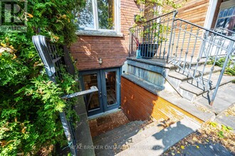 14 Bellwoods Ave in Toronto, ON - Building Photo - Building Photo