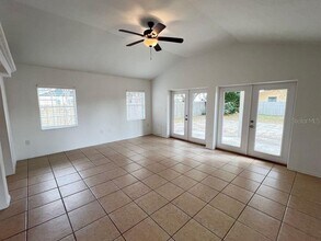 2773 Cypress Dr in Clearwater, FL - Foto de edificio - Building Photo