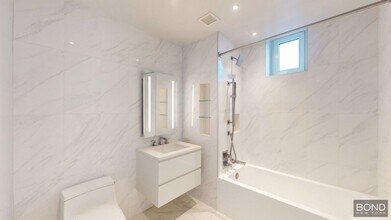 251 E 2nd St in New York, NY - Building Photo - Building Photo