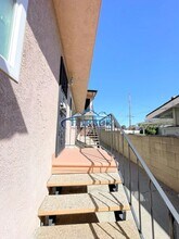 772 W 10th St in Los Angeles, CA - Building Photo - Building Photo