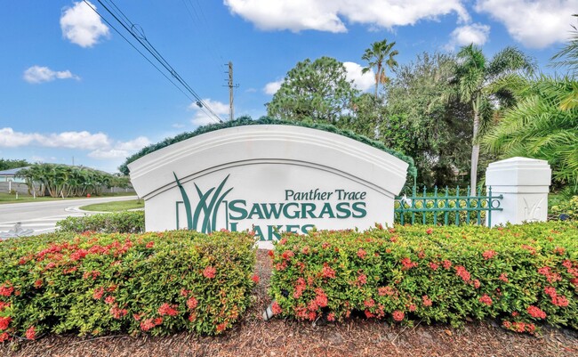 347 SW Panther Trce in Port St. Lucie, FL - Building Photo - Building Photo