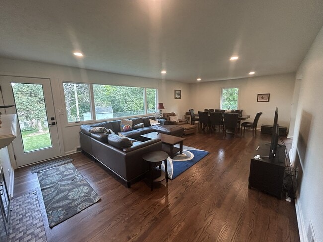 2615 S 99th Ave in Omaha, NE - Building Photo - Building Photo