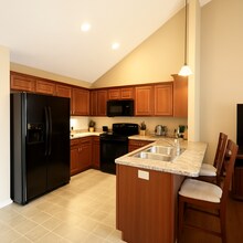 7320 Quindero Run Rd in Louisville, KY - Building Photo - Building Photo