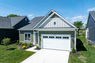 Glacier Pointe in Plain City, OH - Foto de edificio - Building Photo