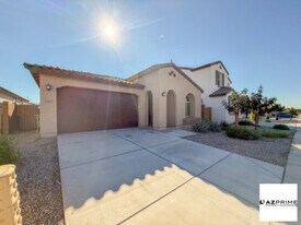 2563 W Hidalgo Ave in Phoenix, AZ - Building Photo