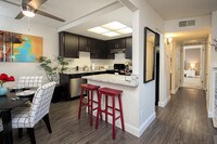 Building Photo - Meridian Terrace Condominiums Apartments in Sacramento, California