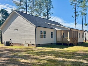 7154 NC-581 in Bailey, NC - Building Photo - Building Photo