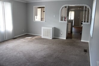 5491 Maplewood Ct in Fayetteville, NC - Building Photo - Building Photo