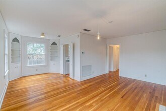 1609 Sunset Ln in Austin, TX - Building Photo - Building Photo