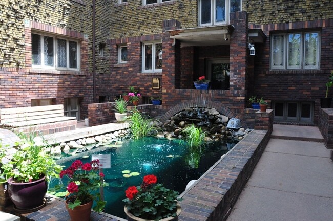 property at 86 B St E