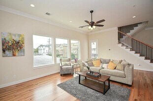 1548 W 23rd St in Houston, TX - Building Photo