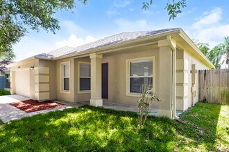 14049 St Leo Ct in Orlando, FL - Building Photo - Building Photo