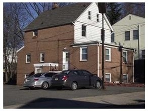 5 Unit Multifamily in Highland Park, NJ - Building Photo - Building Photo