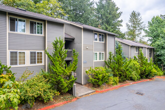 Residential Condominium in Portland, OR - Building Photo - Building Photo