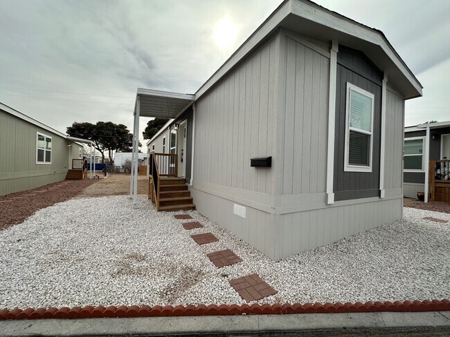 property at 1190 S Mojave Rd