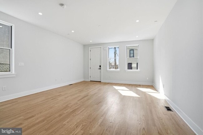 222 Hermitage St in Philadelphia, PA - Building Photo - Building Photo