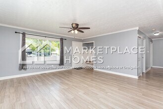 414 Hilltop Dr in Pickerington, OH - Building Photo - Building Photo