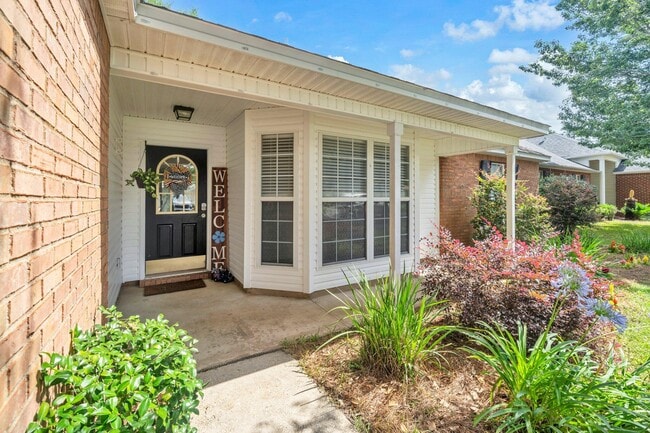 4559 Castlewood Ln in Niceville, FL - Building Photo - Building Photo