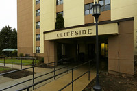 Cliffside Apartments in Butler, PA - Foto de edificio - Building Photo