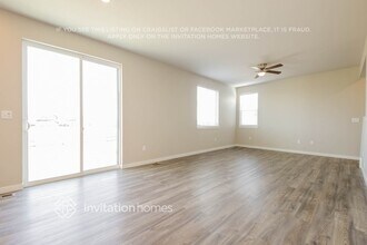 14412 Heritage Dr in Longmont, CO - Foto de edificio - Building Photo