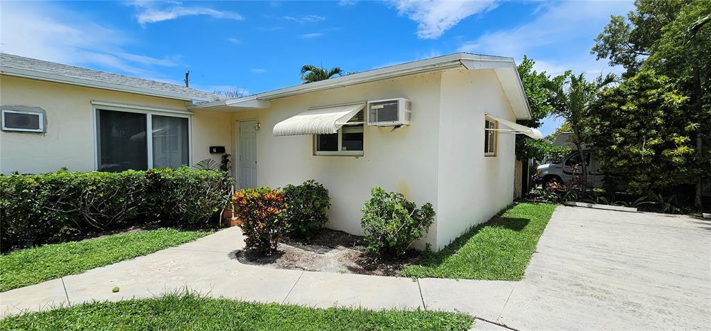 1701 Shenandoah St, Unit 2 in Hollywood, FL - Foto de edificio