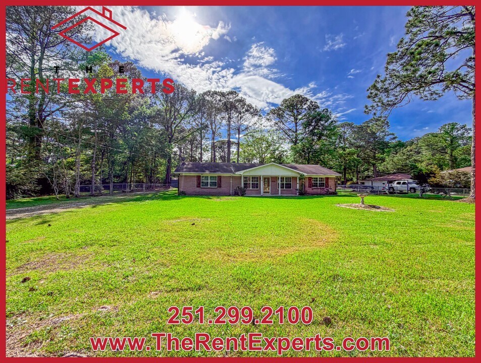 6868 Bay Rd in Mobile, AL - Building Photo