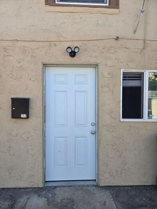 212 Texas St in Vallejo, CA - Building Photo